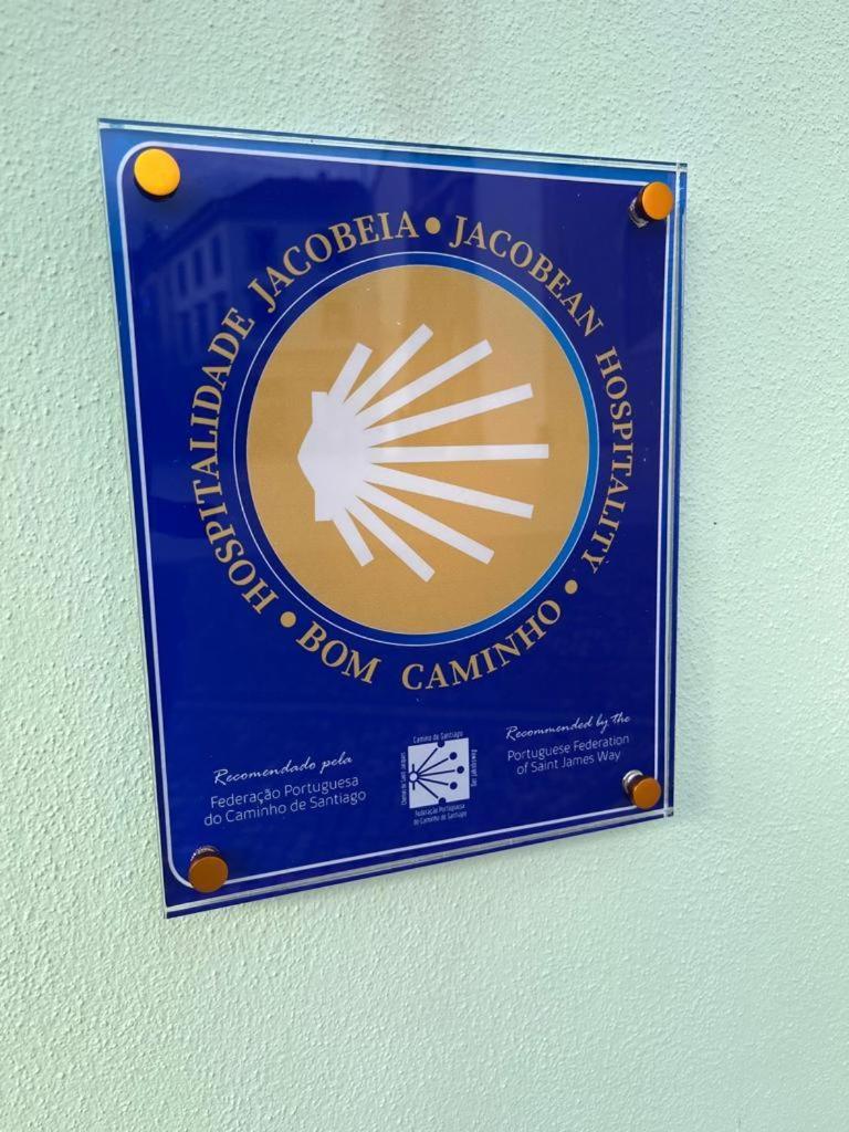 Hotel Republica Boutique Hotel Tomar Eksteriør billede The logo of the Camino de Santiago de Compostela